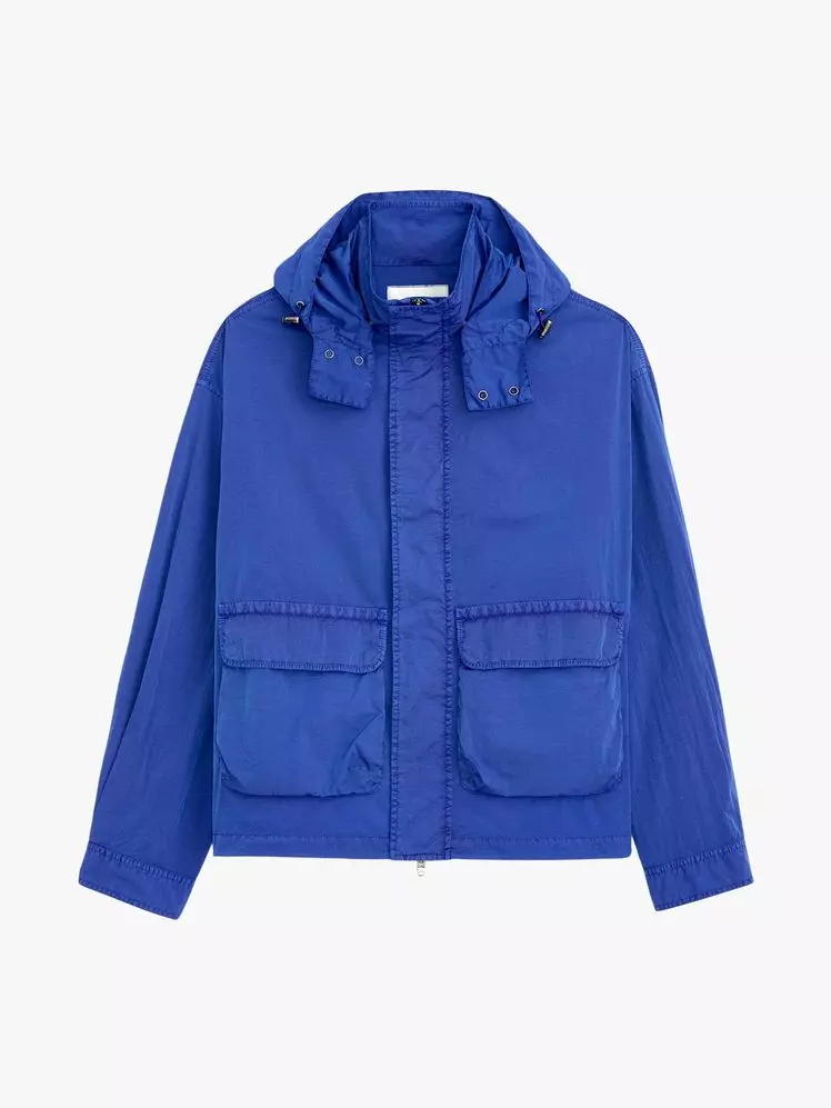 Nylon Jackets: The Unsung Heroes of Outerwear