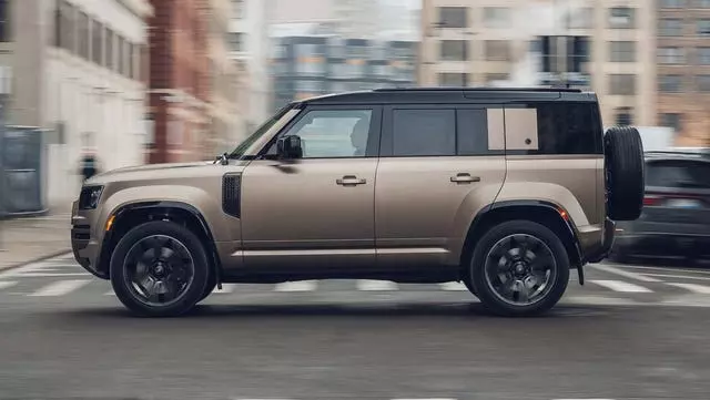 Jaguar Land Rover and Stellantis Partnership to Reshape US Defender Market