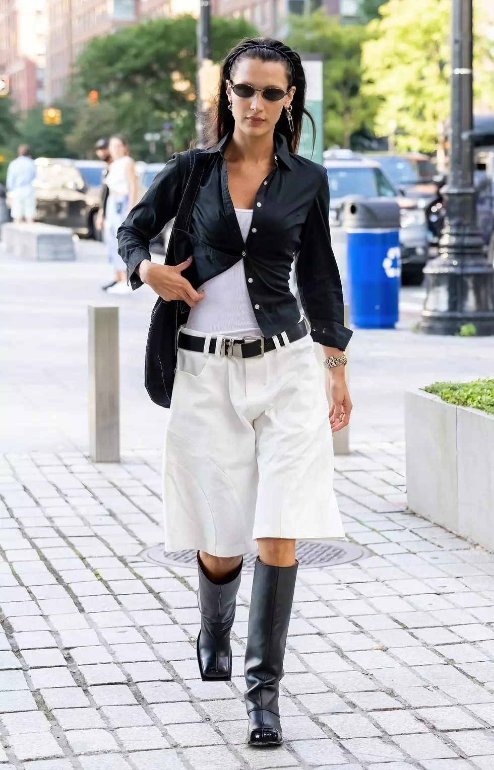 Mastering Long Denim Shorts: Five Chic Styles for Summer