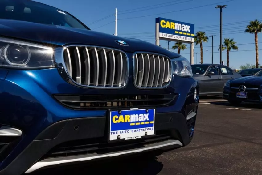CarMax Q1 Boost: Analyst Seeks More Evidence for Long-Term Growth