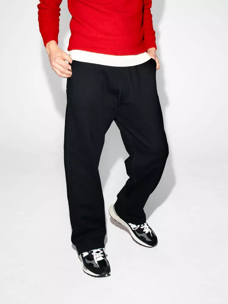 The Ultimate Guide to Men's Sweatpants: Comfort, Style, and Sustainability