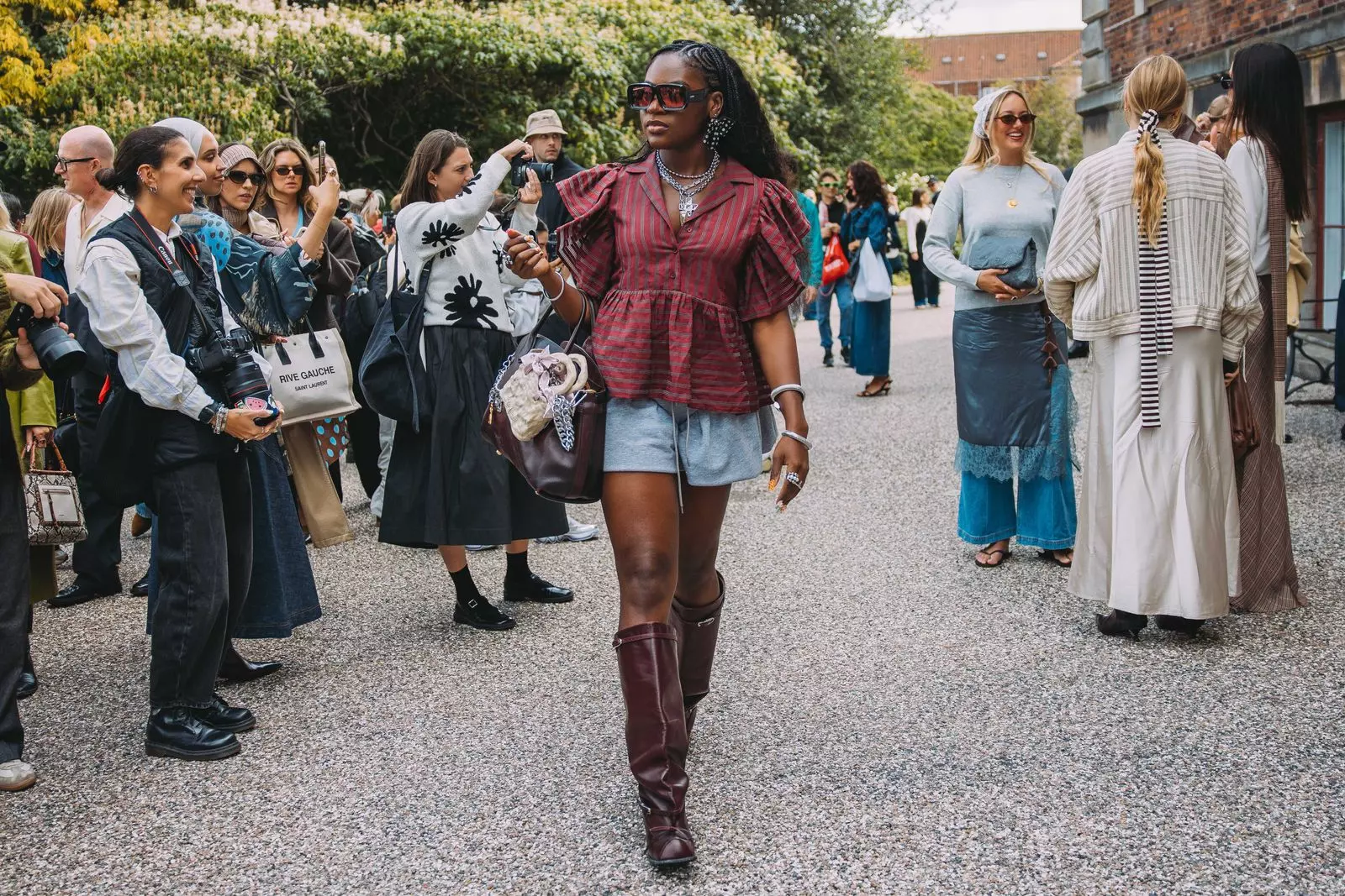 Summer Style Essentials: Your Guide to Effortless Chic