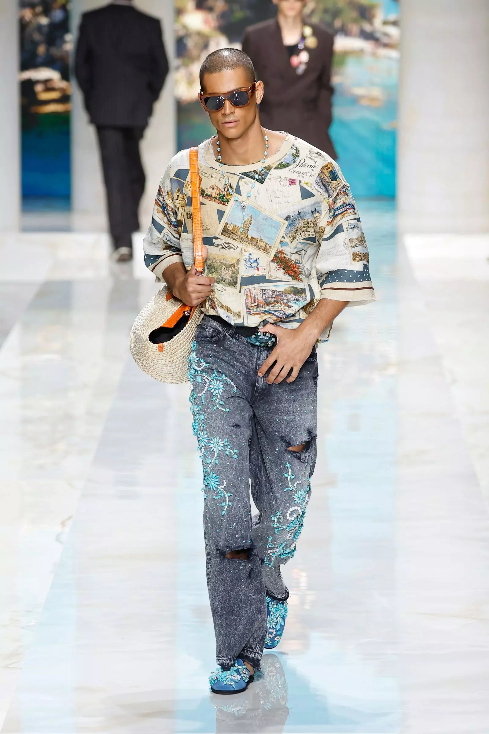 Dolce & Gabbana's Vision for Spring 2027: The Rise of Embellished Party Jeans