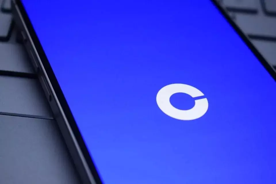 Coinbase Expands Investment Offerings with AI Advisor and Diverse Asset Classes