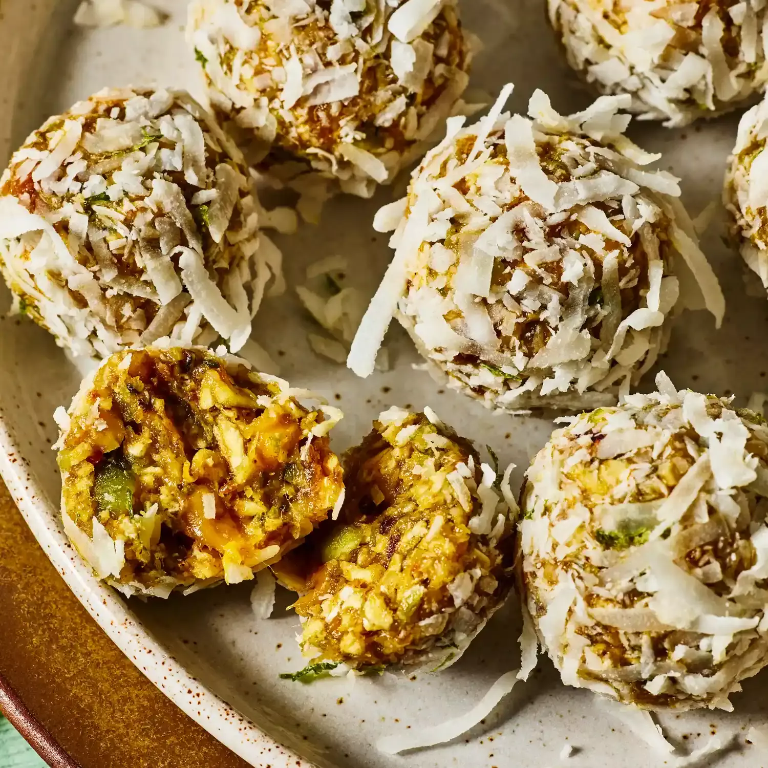 Tropical Mango-Lime Coconut Energy Bites: Your Fiber-Rich Boost
