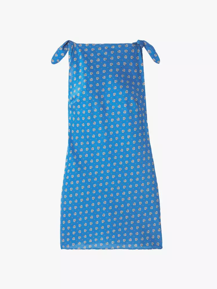 Embracing 60s Chic: How to Style a Shift Dress for Summer