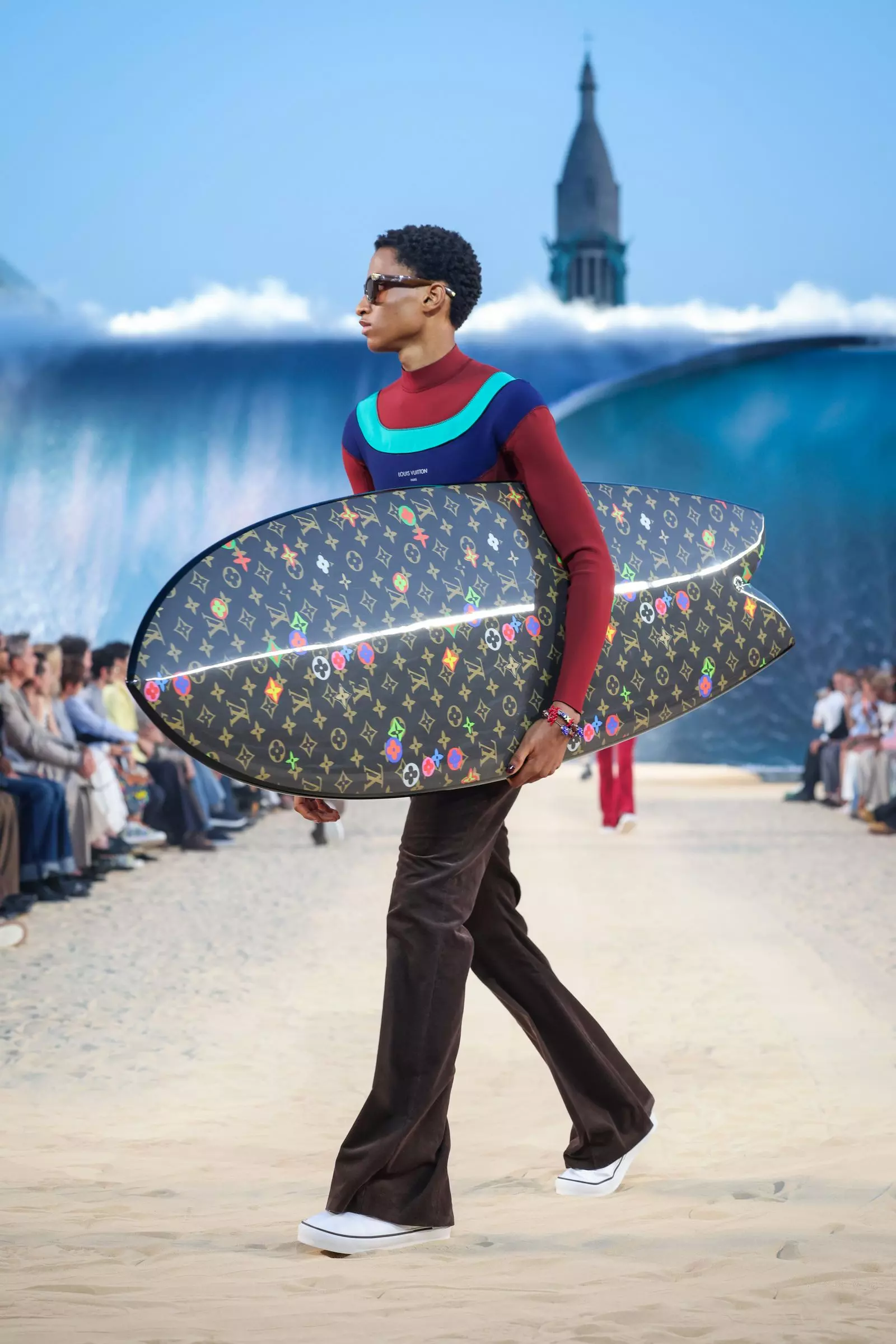 Louis Vuitton's Parisian Beach Show: A Miraculous Mirage in the Heat