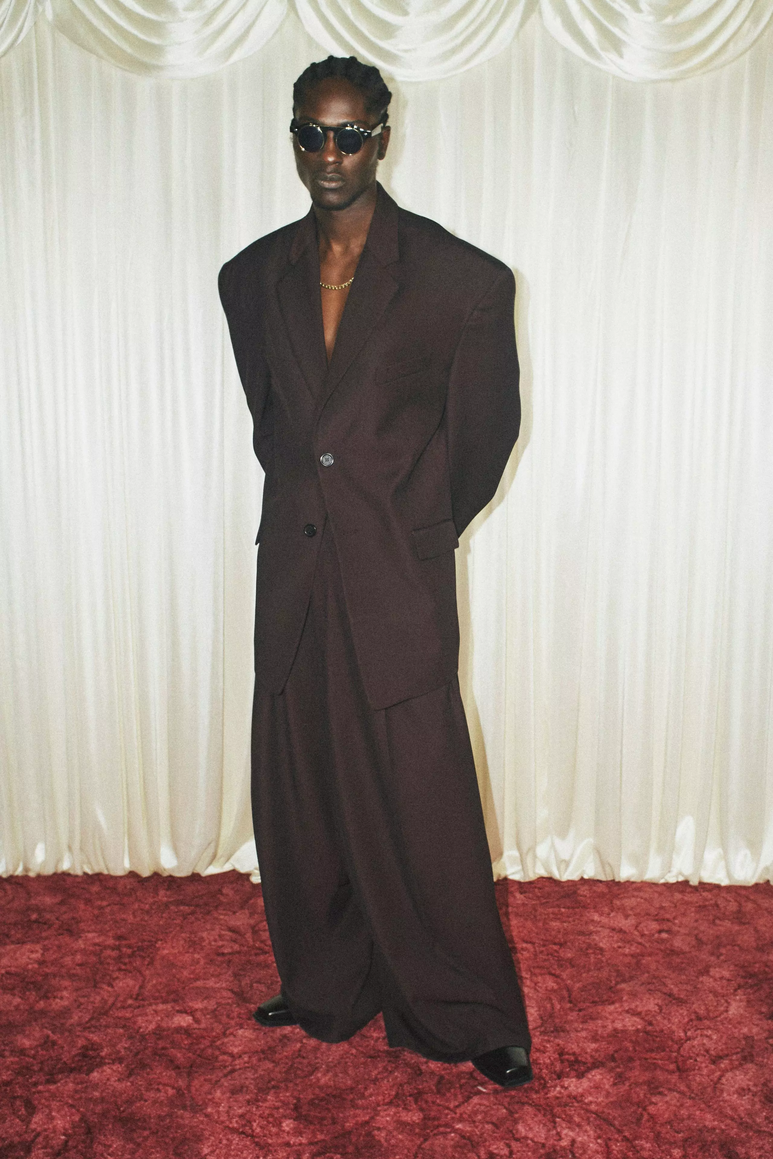 Lu'u Dan's Spring 2027 Menswear Collection: A Reflective and Resilient Return to Roots