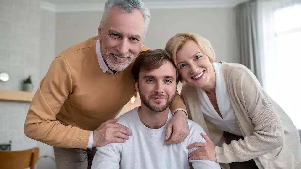 Achieving Financial Freedom: The 'Moneymaxxing' Approach for Americans