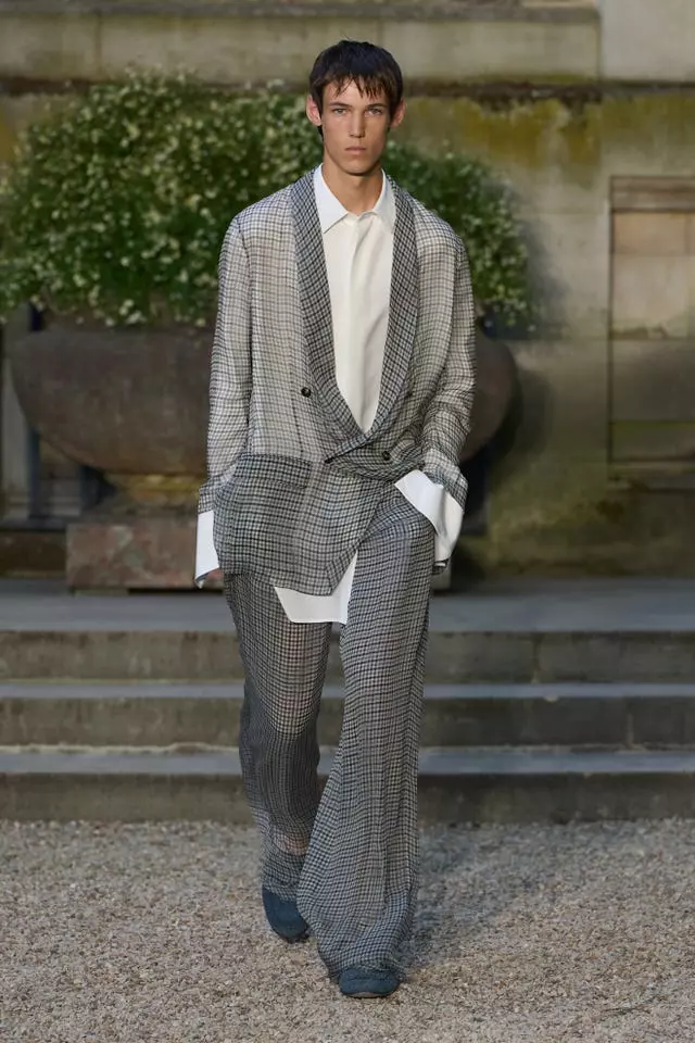 Spring 2027 Men's Fashion: Key Trends and Influences