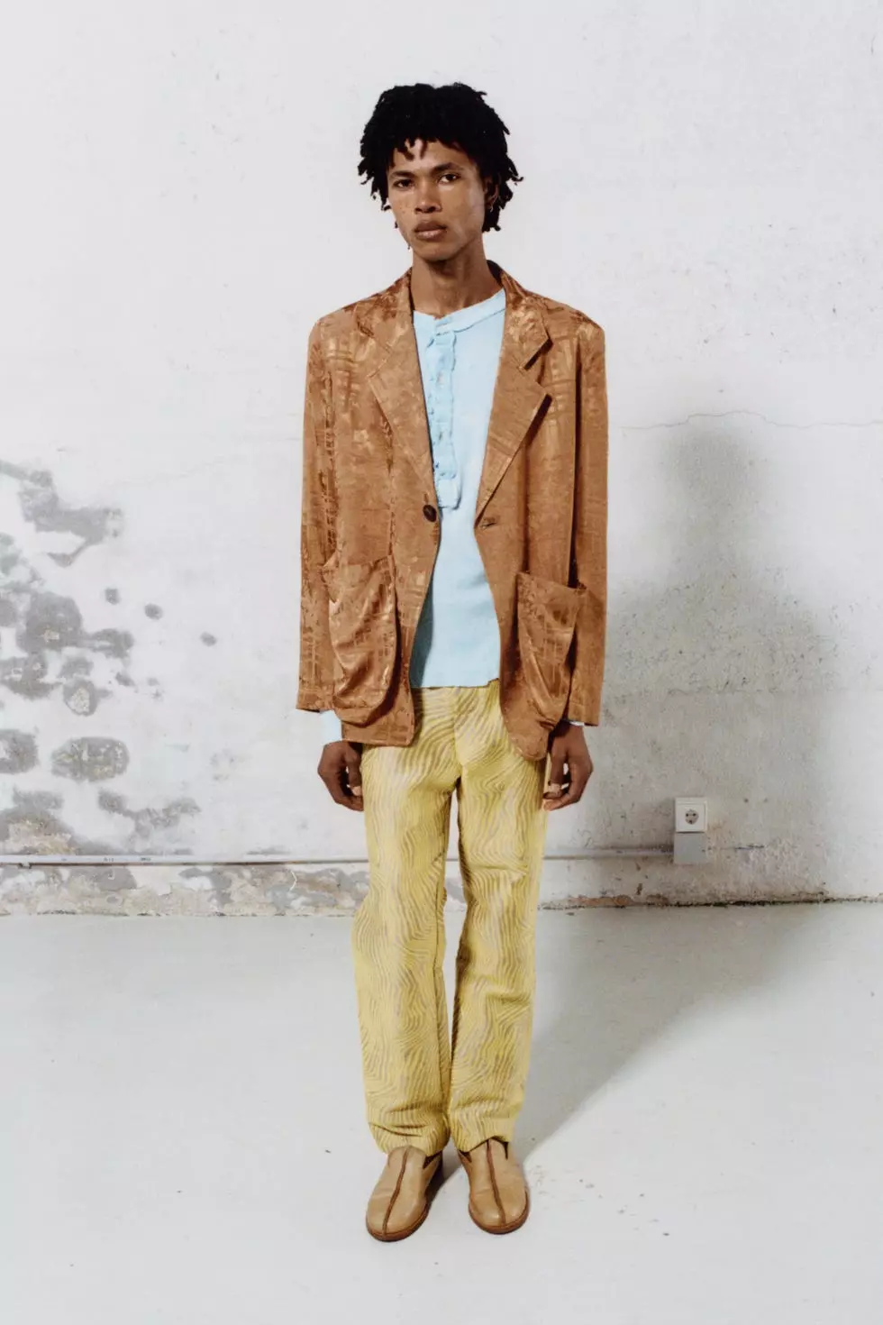 Edward Cuming: A Rising Star in Fashion's Avant-Garde