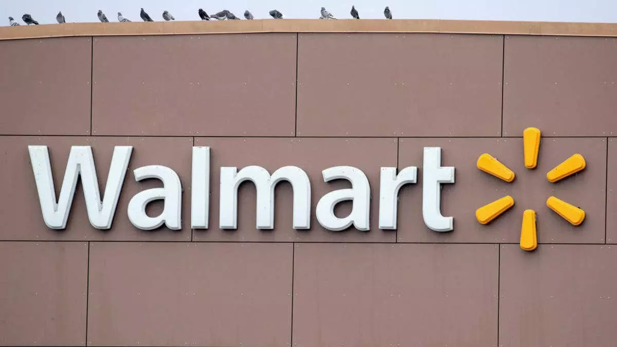 Walmart Slashes Price of 'Super Bright' LED Garage Lights by Half