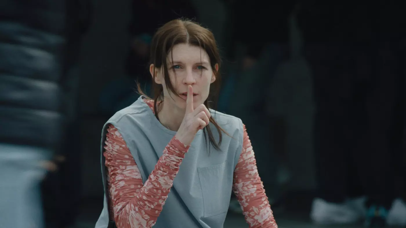 "A Happy Family" Reimagines Social Drama with Thriller Elements