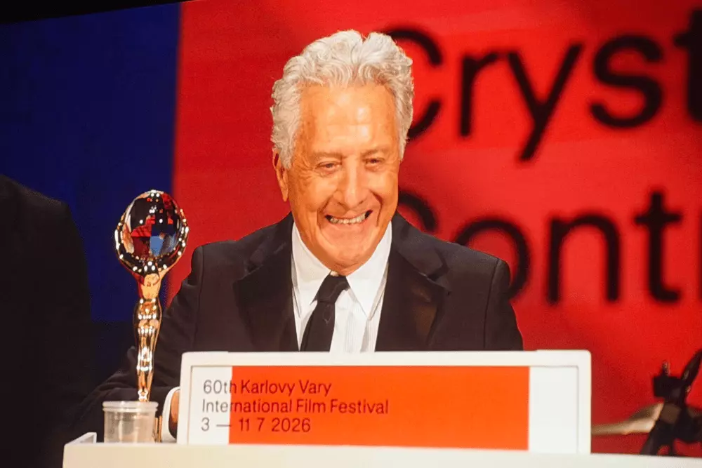Dustin Hoffman and Maggie Gyllenhaal Honored at Karlovy Vary Film Festival