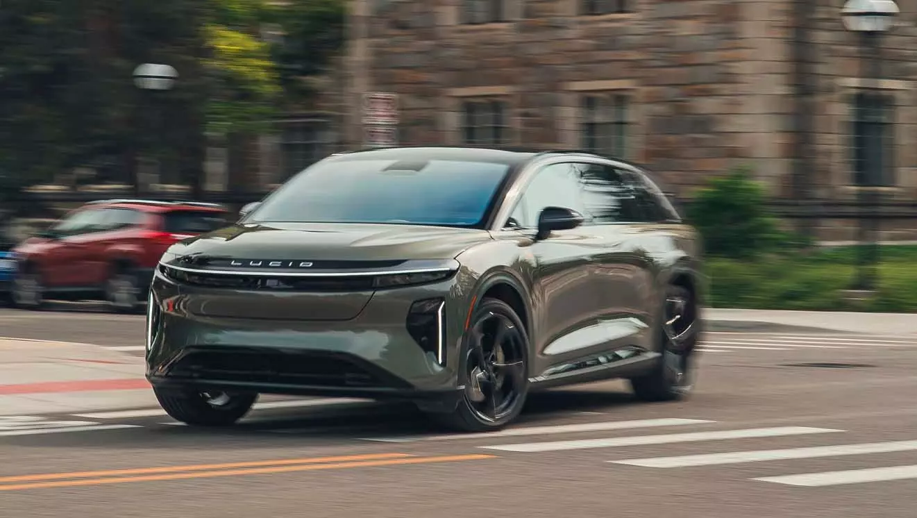 Lucid Announces Special Incentives for 2026 Gravity SUV Models