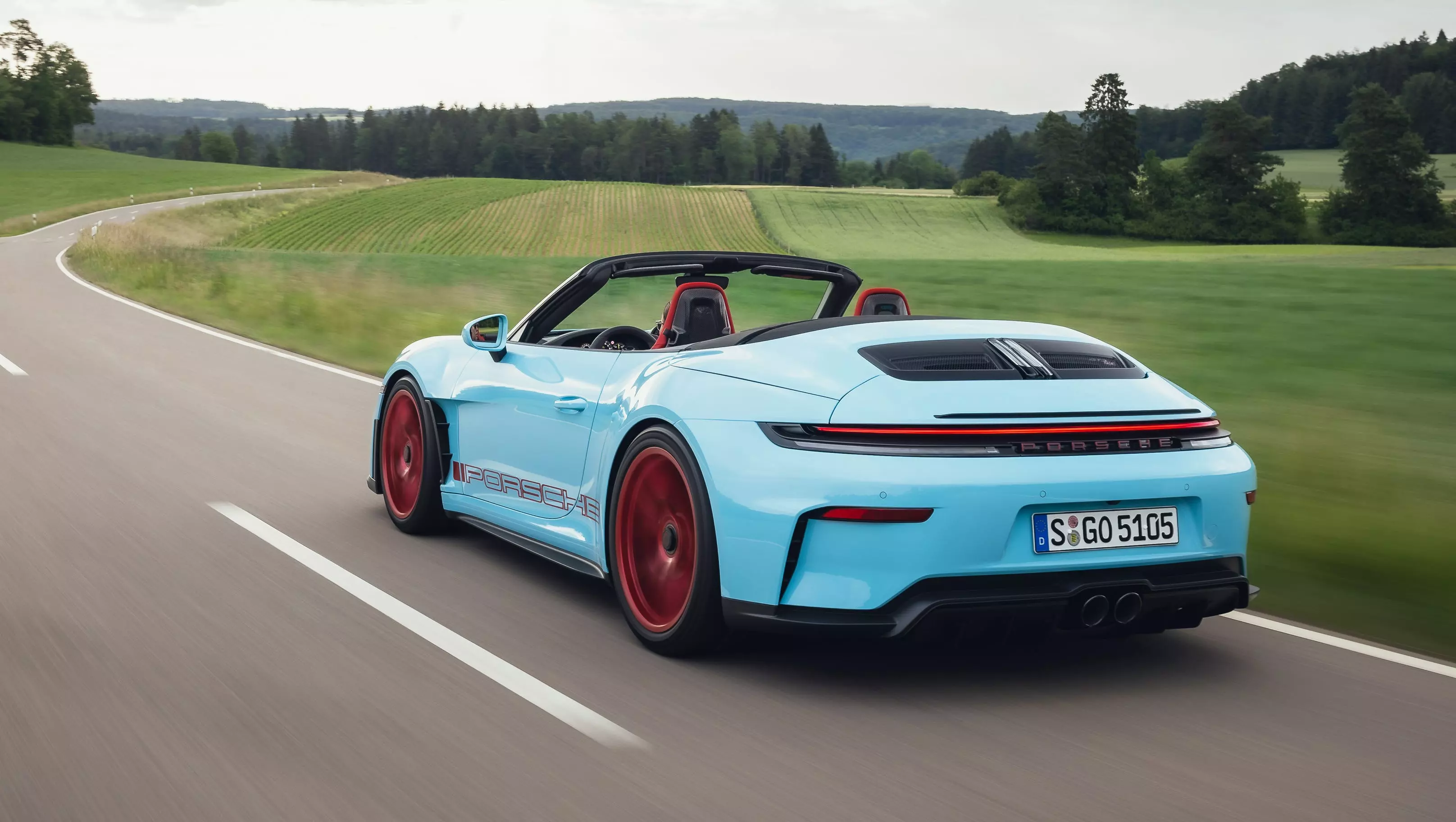 2027 Porsche 911 GT3 S/C: The Ultimate Unplugged Driving Experience