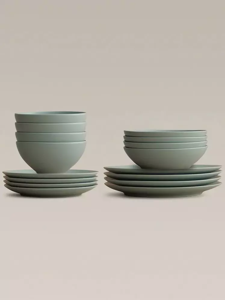 Choosing the Perfect Dinnerware: A Comprehensive Guide