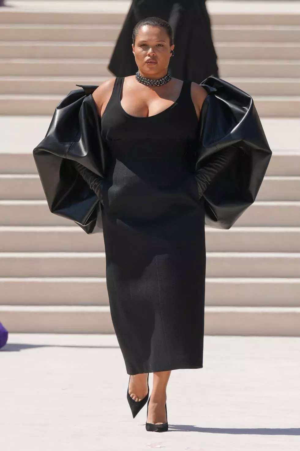 Pierpaolo Piccioli's Balenciaga Couture Debut: A Fusion of Legacy and Modernity