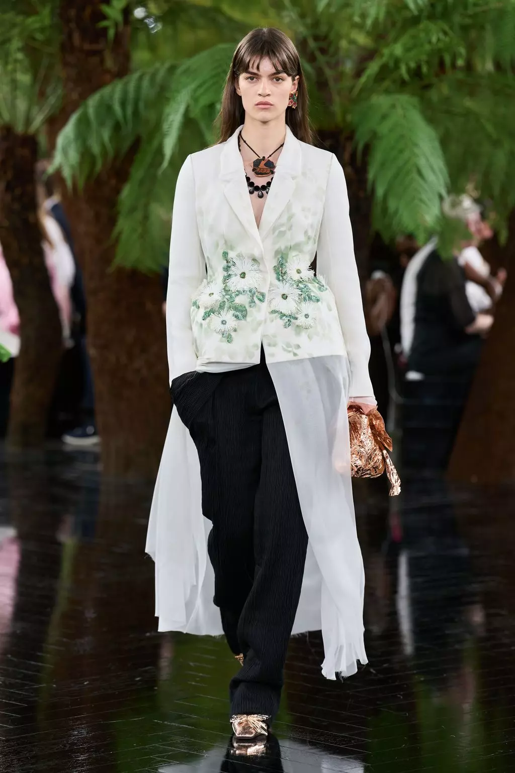 Couture Wedding Wardrobe: A Glimpse into Fall 2026 Bridal Trends from Paris Fashion Week