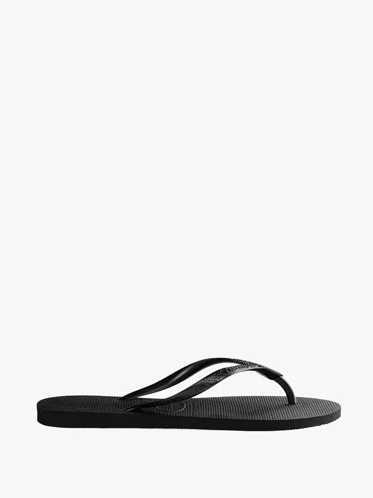 Your Guide to Essential Summer Sandal Styles