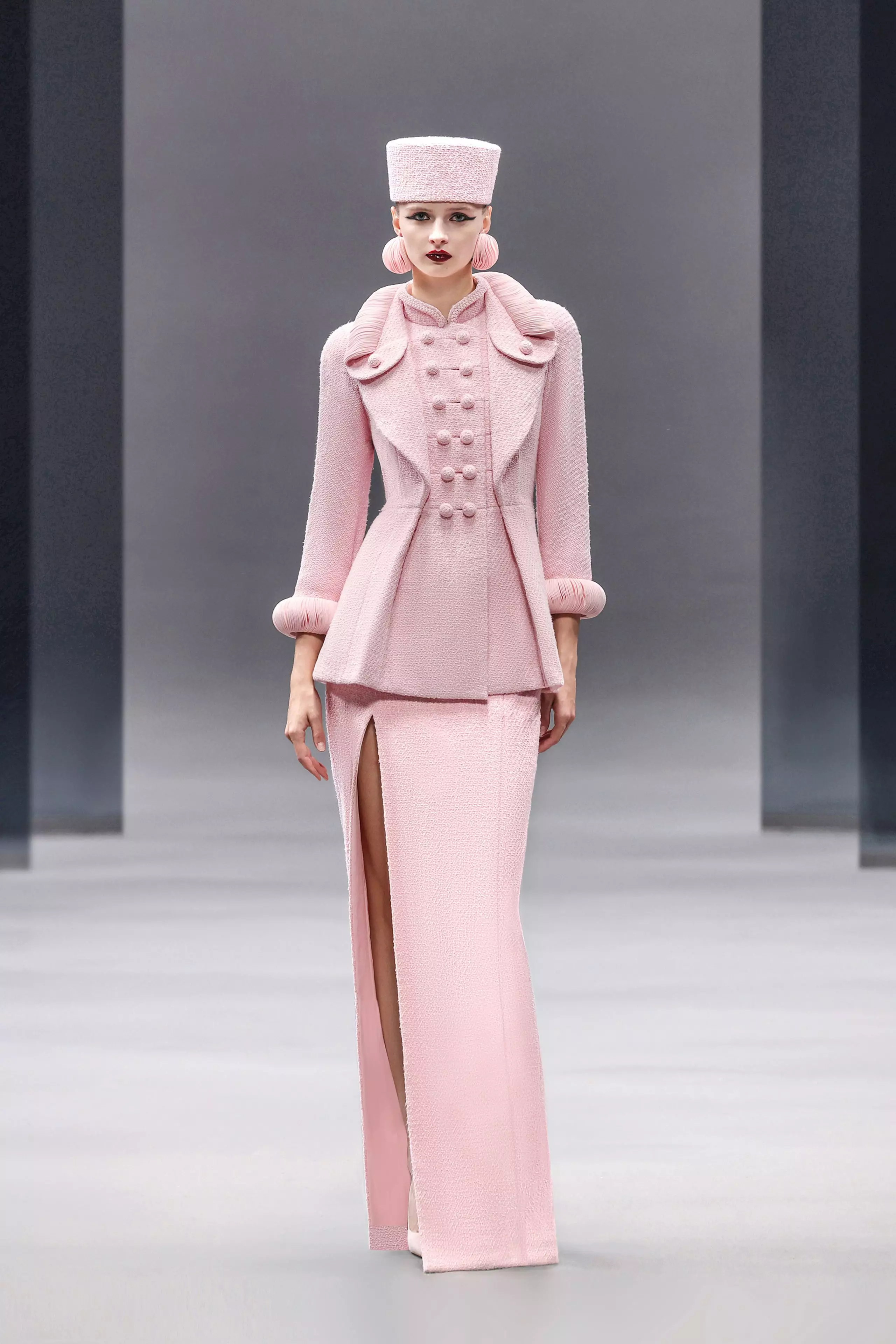 Chochengco's Fall 2026 Couture Collection: A Vision of Elegance