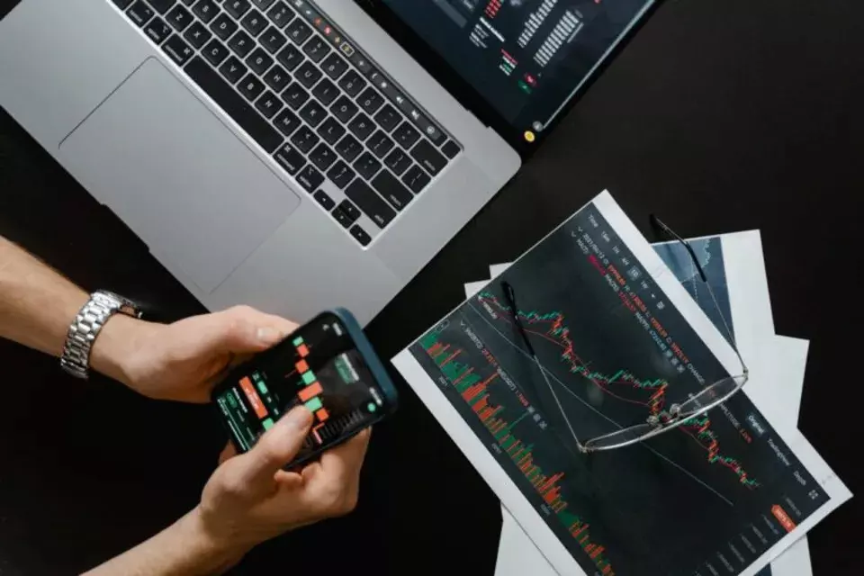 Analyst Perspectives on Western Alliance Bancorporation's Stock Potential