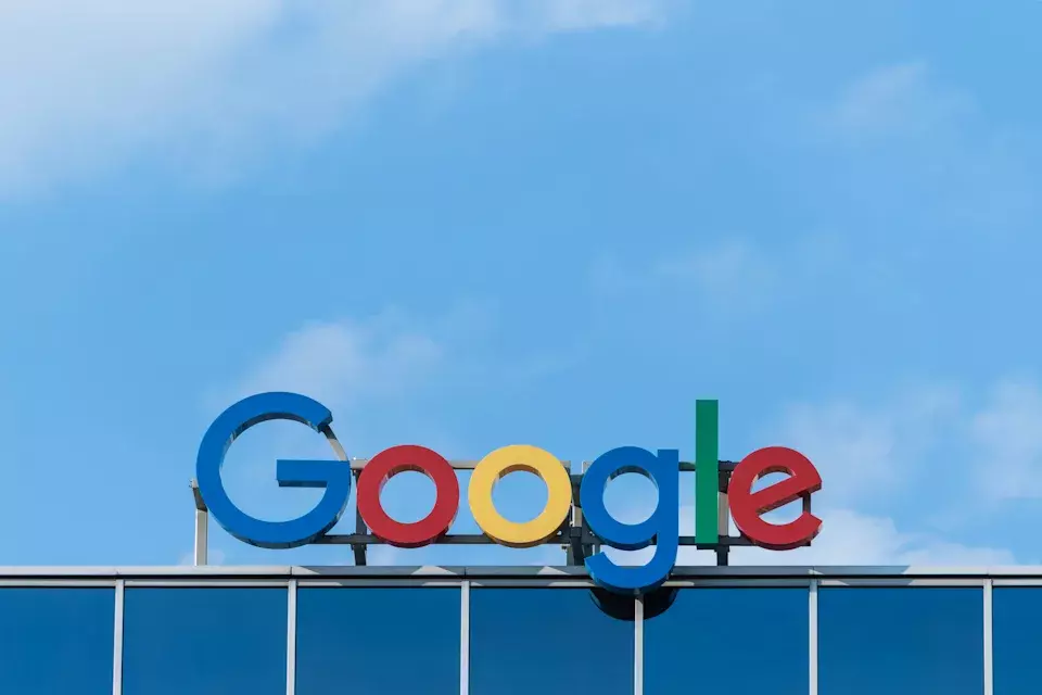 Alphabet's Strategic Investment in AI and Cloud Infrastructure: A Deep Dive