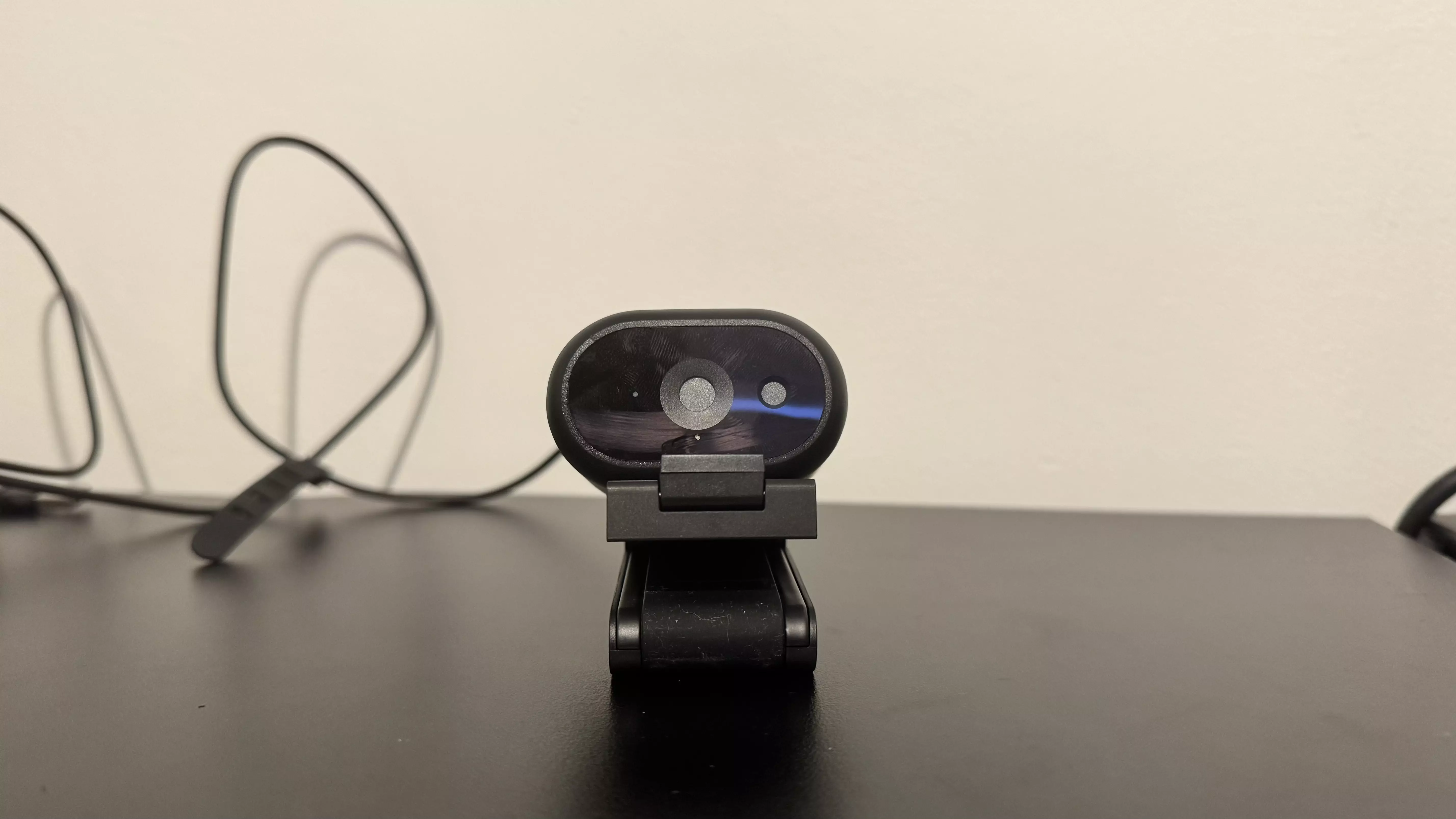 Dell Pro 5 Webcam: A 1440p Camera for the Office with Mixed Results