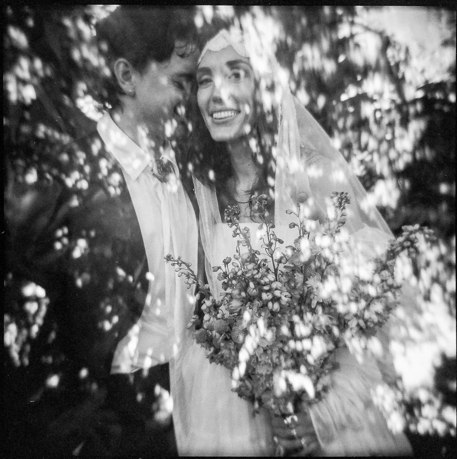 A Unique Wedding: Blending Art and Personal Touches in Medellín