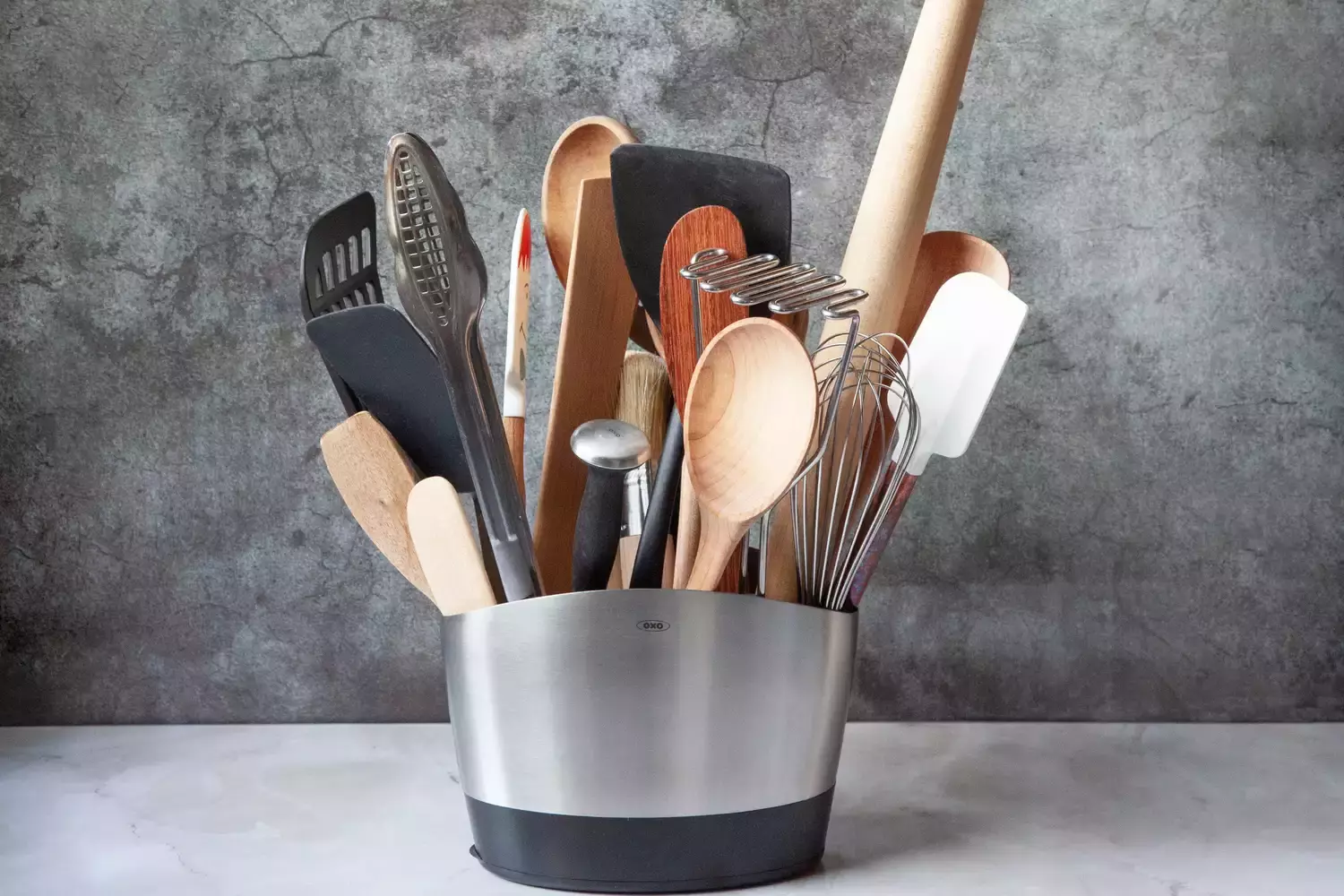 The Ultimate Guide to Kitchen Utensil Crocks: Organization and Style for Your Culinary Space