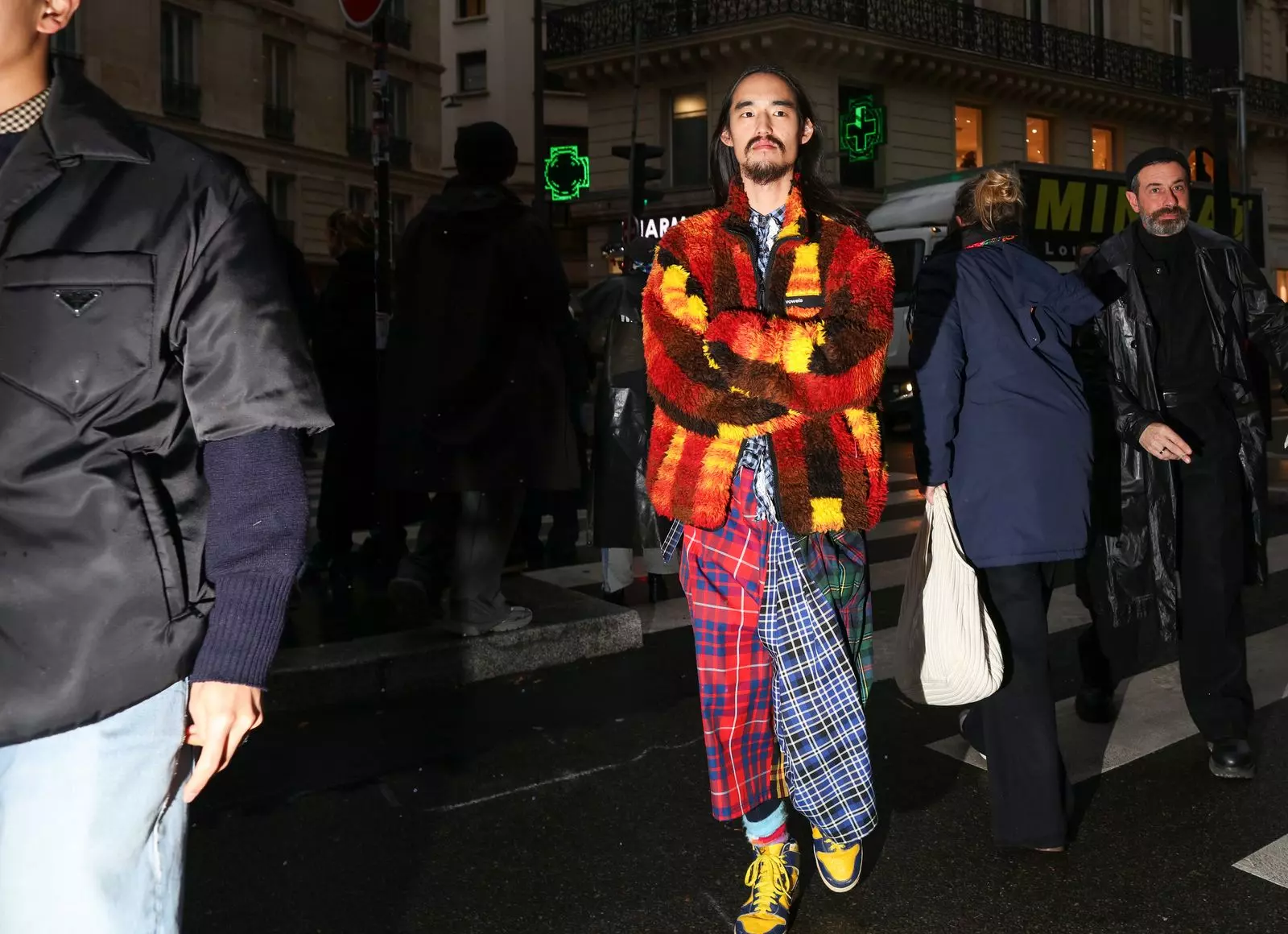 The Art of Deliberate Disarray: Embracing "Tasteful Clashing" in Fashion
