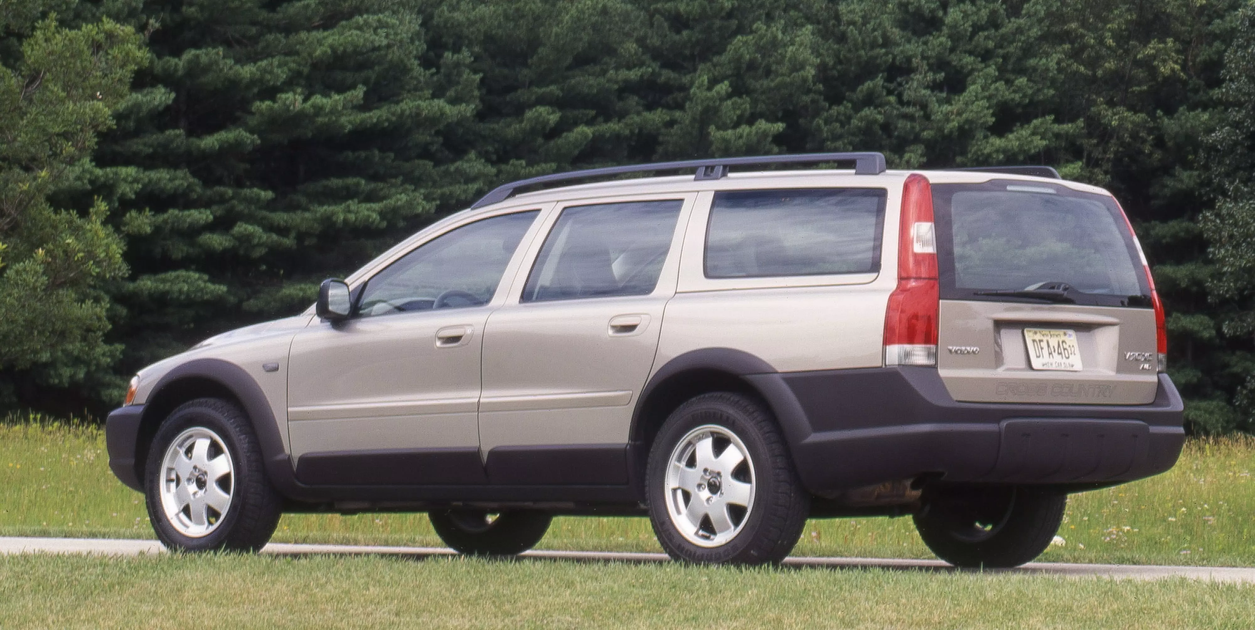 The Enduring Appeal of the 2001 Volvo V70 Cross Country: A Look Back