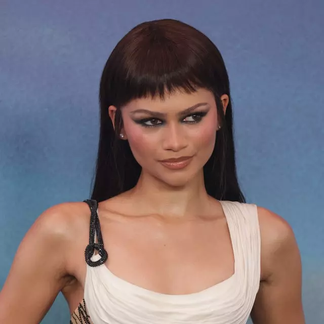 Zendaya's Spider-Man Premiere Look Weaves Fashion Magic