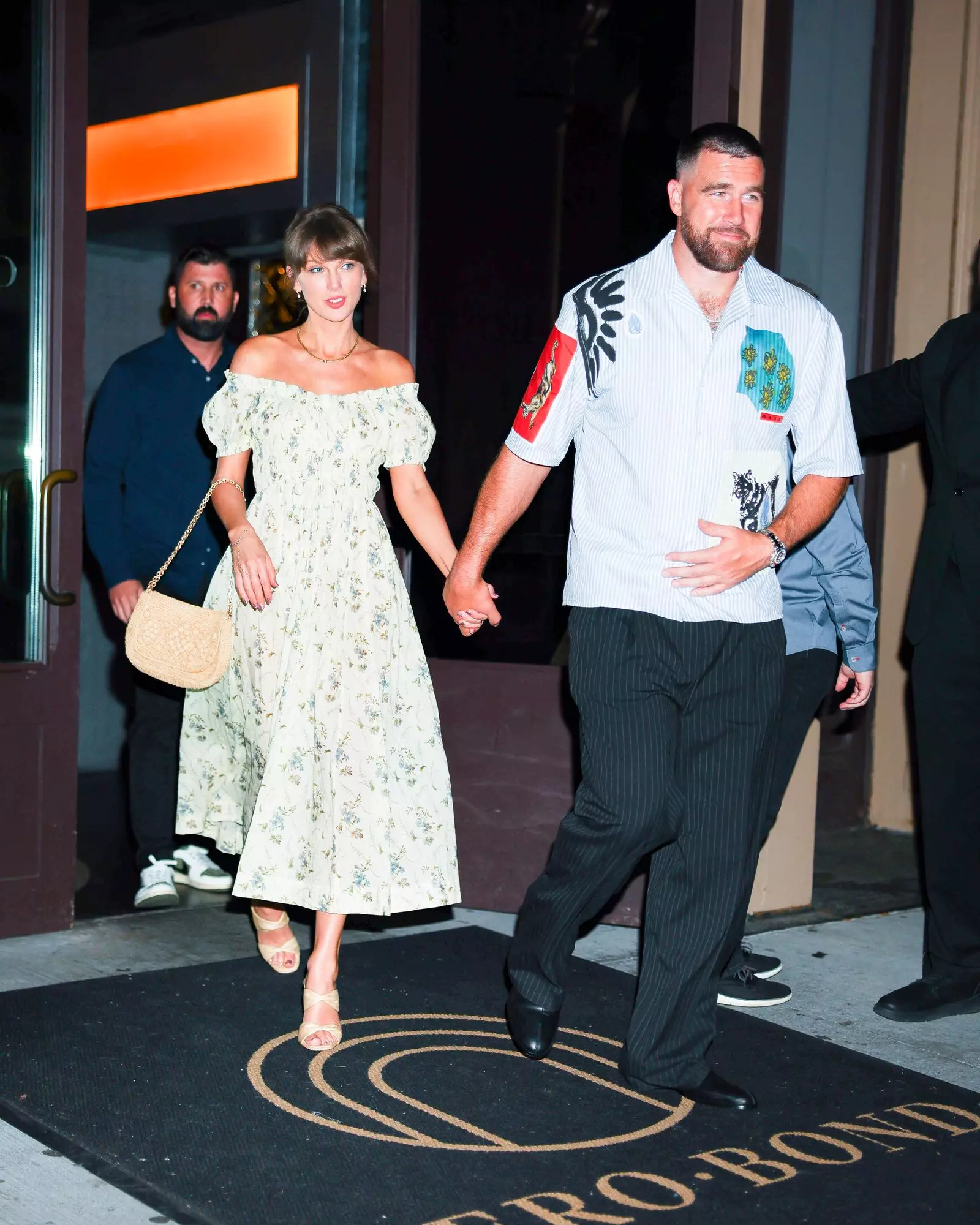 Margot Robbie Embraces Dôen's Effortless Chic in Paris