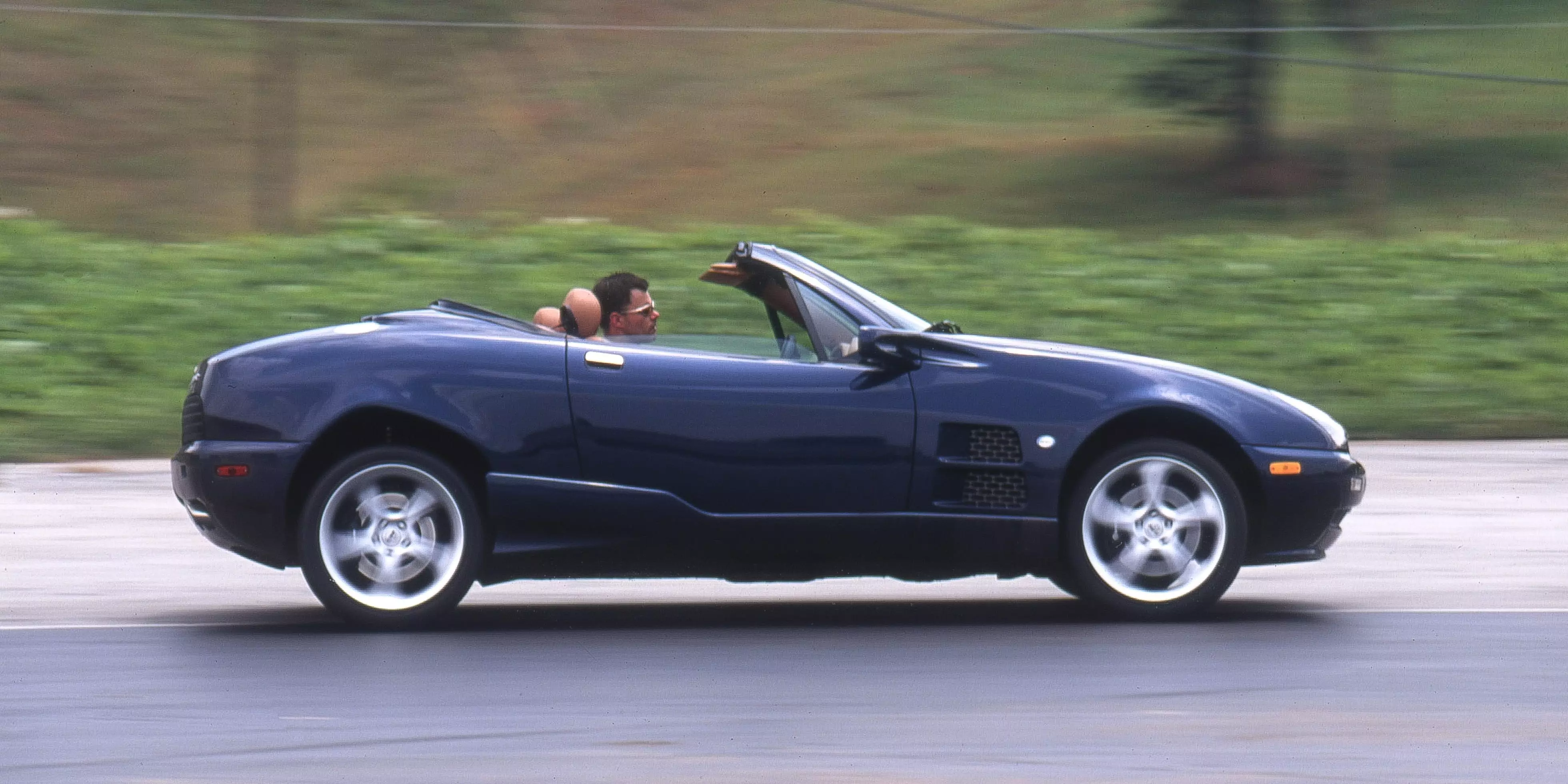 Exploring the 2001 Qvale Mangusta: An Italian-American Hybrid