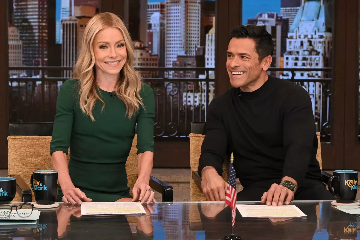 Kelly Ripa's Extended Absence from 'Live' Due to Gum Surgery Recovery