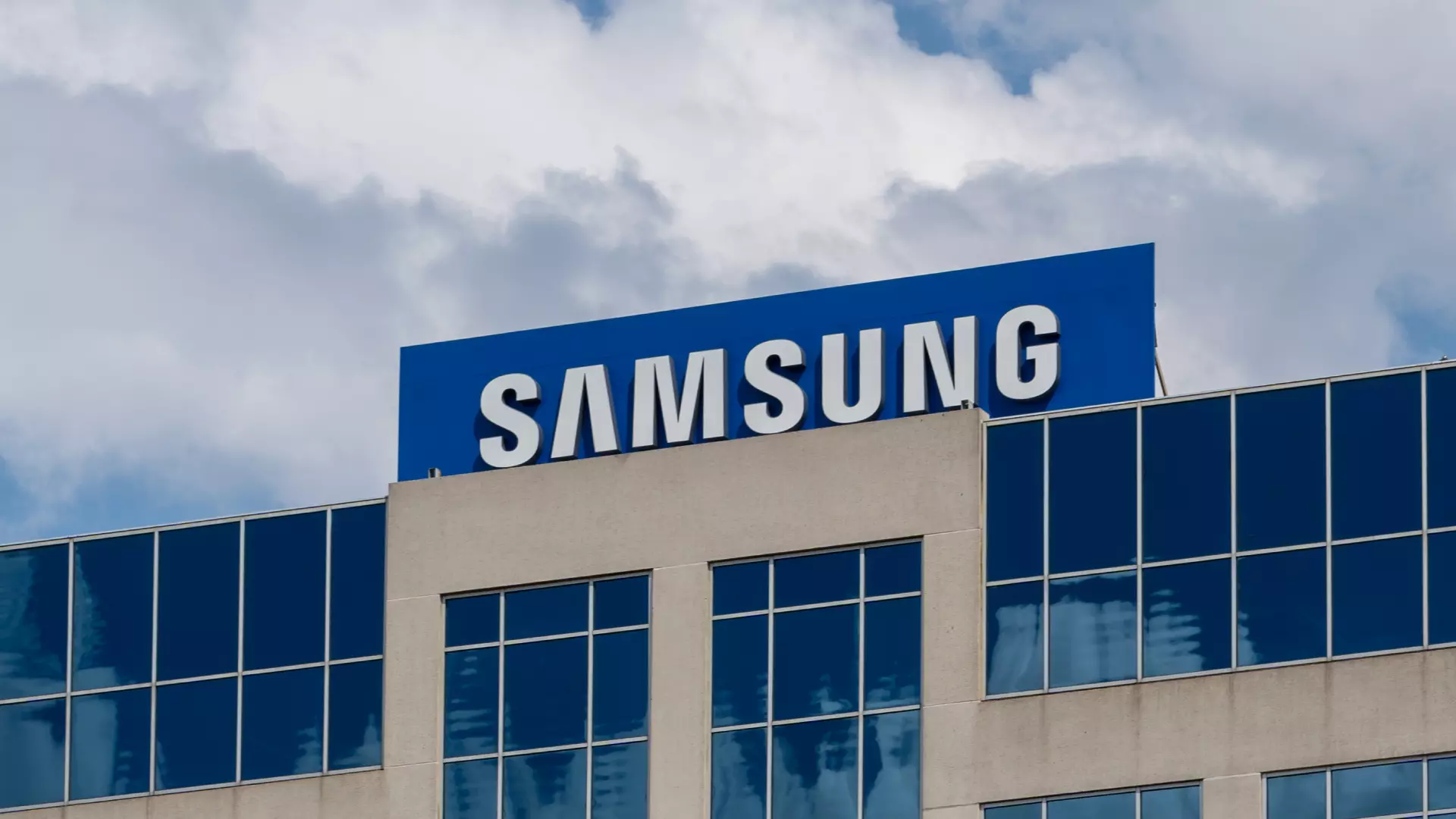 Samsung's Staggering Profits and the Impending Global Memory Shortage