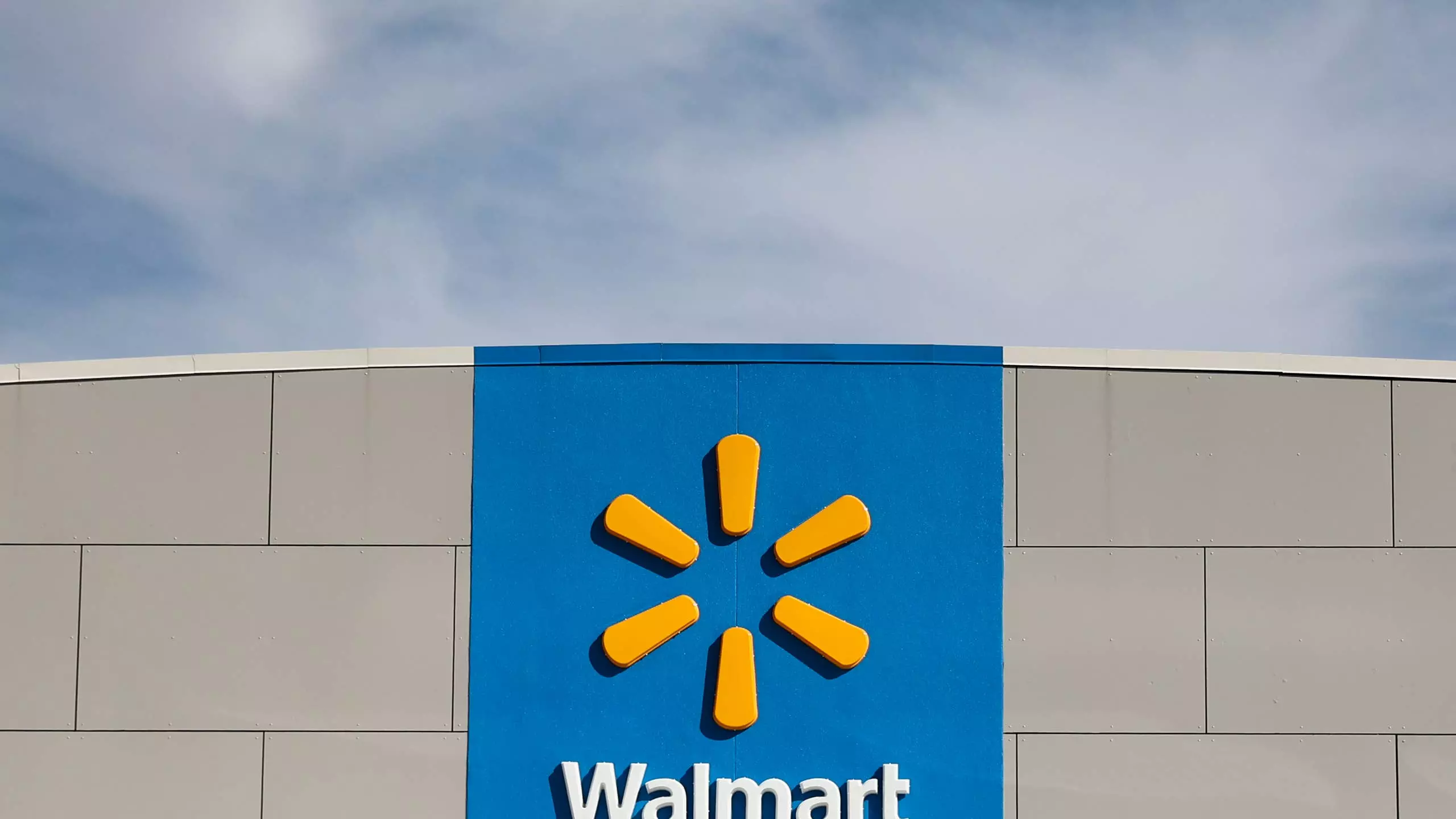 Walmart Slashes Price on Electric Mountain Bike by 47%