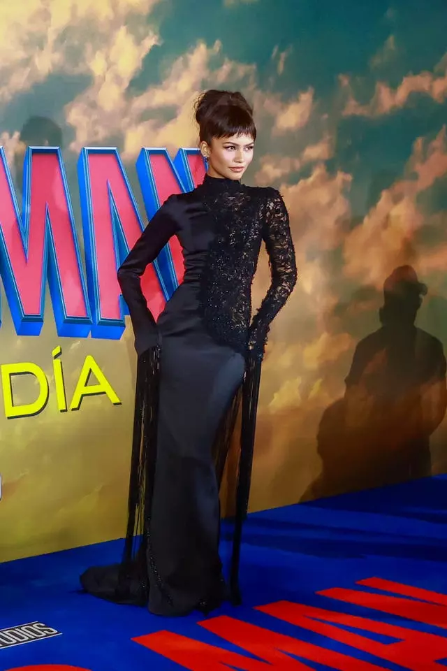 Ashi Studio's Rise: From Couture Catwalks to Red Carpet Dominance