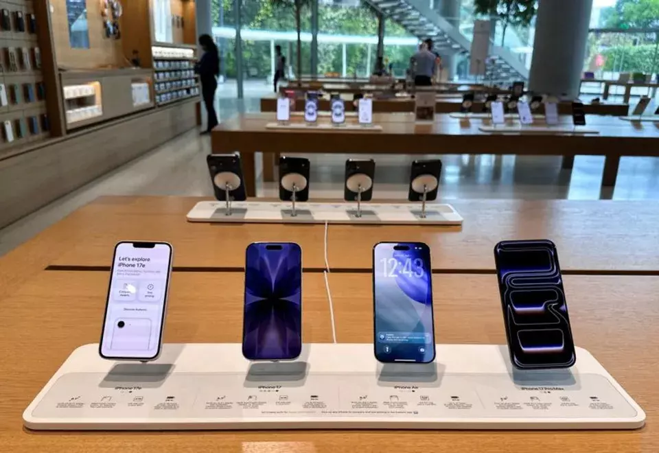 India Extends Tax Incentives, Boosting Apple's Manufacturing Presence