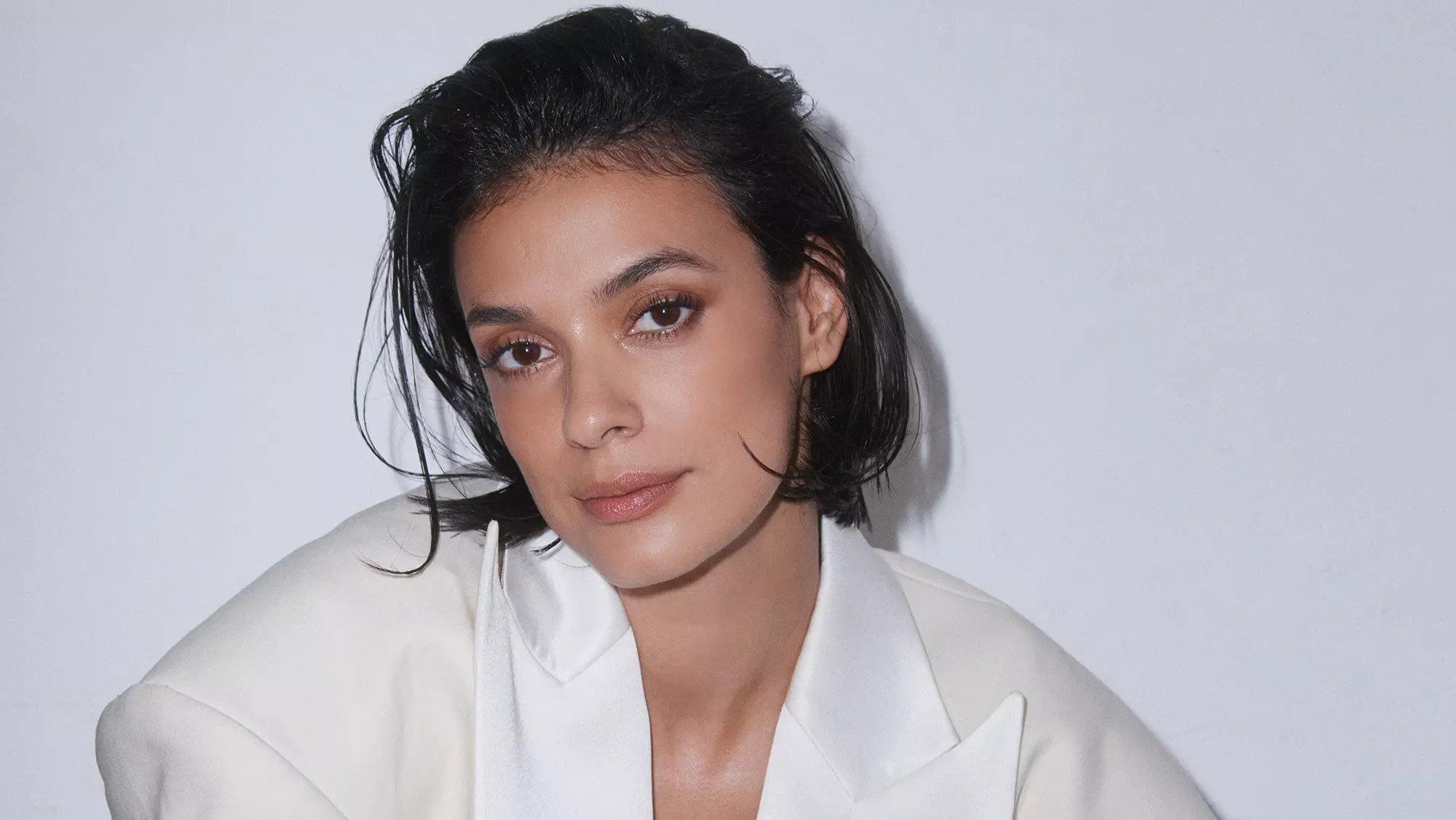Laysla De Oliveira on Her Transformation into an Action Star for 'Lioness'