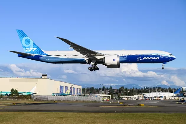 Aviation Giants' Production Resurgence: Airbus Outpaces Boeing