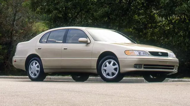 A Retrospective Review of the 1994 Lexus GS300: Luxury and Performance Reimagined