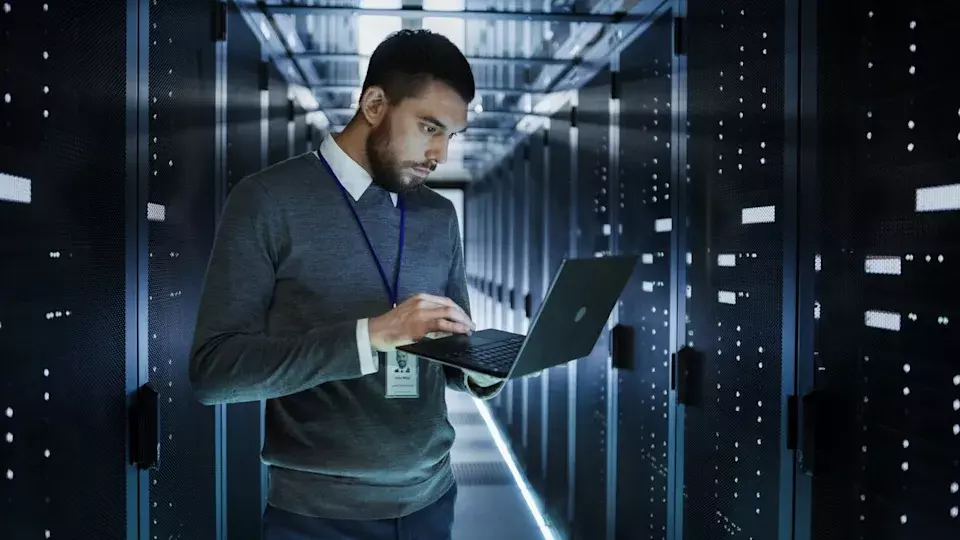Vertiv Holdings Experiences Significant Stock Decline in July