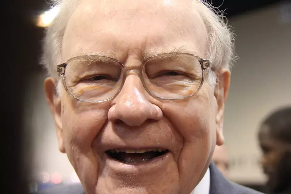 Warren Buffett's Enduring Investment Philosophy: A Historical Perspective