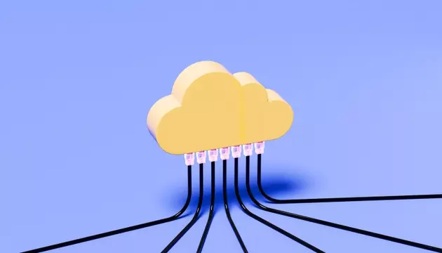 Nutanix Prepares for Q4 Earnings Amidst Market Outperformance and Operational Challenges
