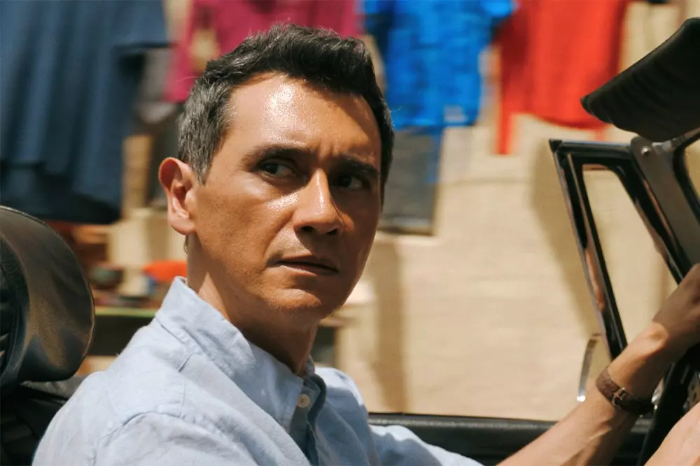 Carlos Manuel Vesga's Portrayal of Manousos: A Journey of Faith and Resilience in 'Pluribus'