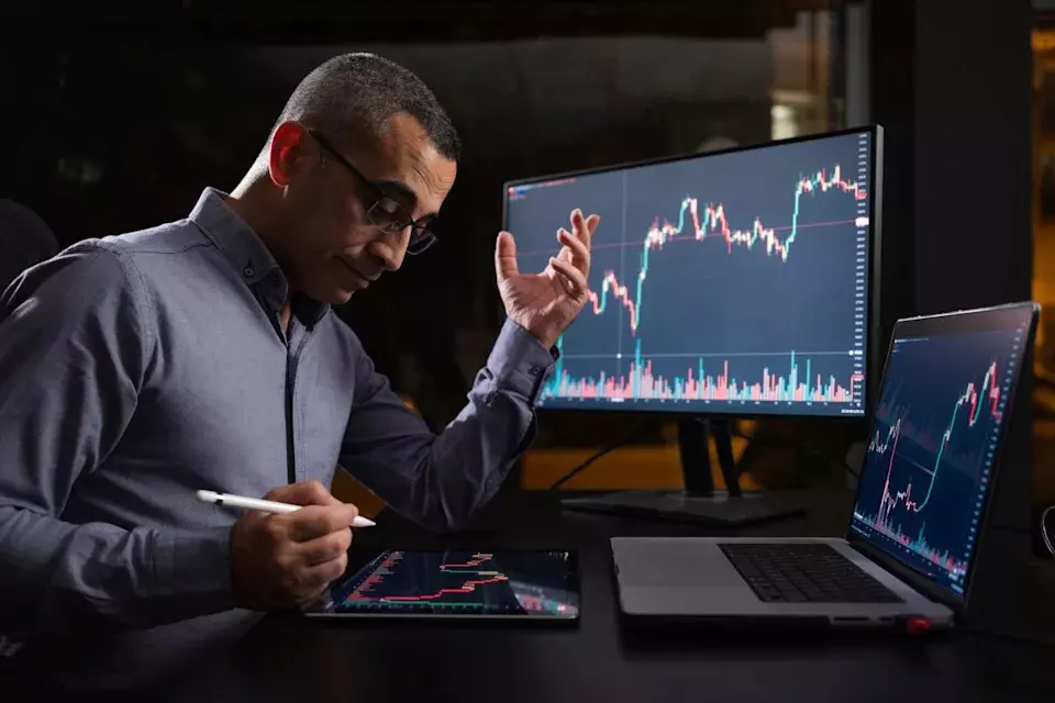 CoreWeave's Financial Performance: A Deep Dive into Growth Amidst Profitability Concerns