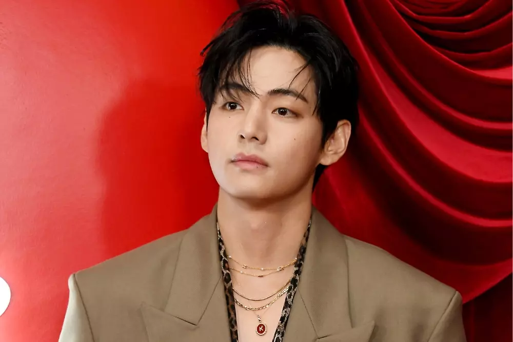 BTS' V Reveals Hearing Impairment During Global Concert Series