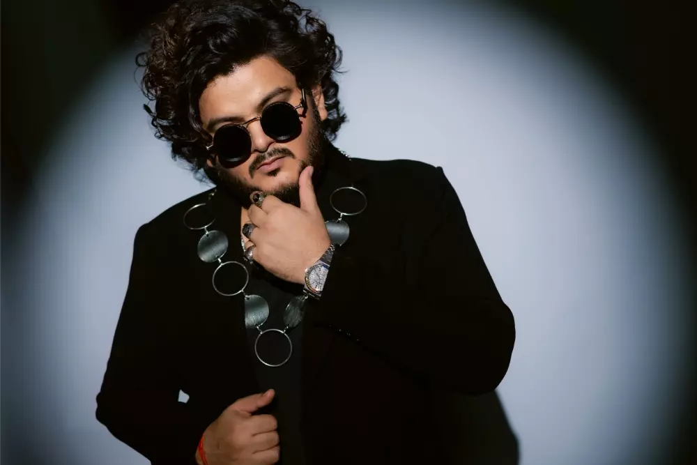 Vishal Mishra Weaves a 'Sonic Fairy Tale' for Yash's Film 'Toxic'